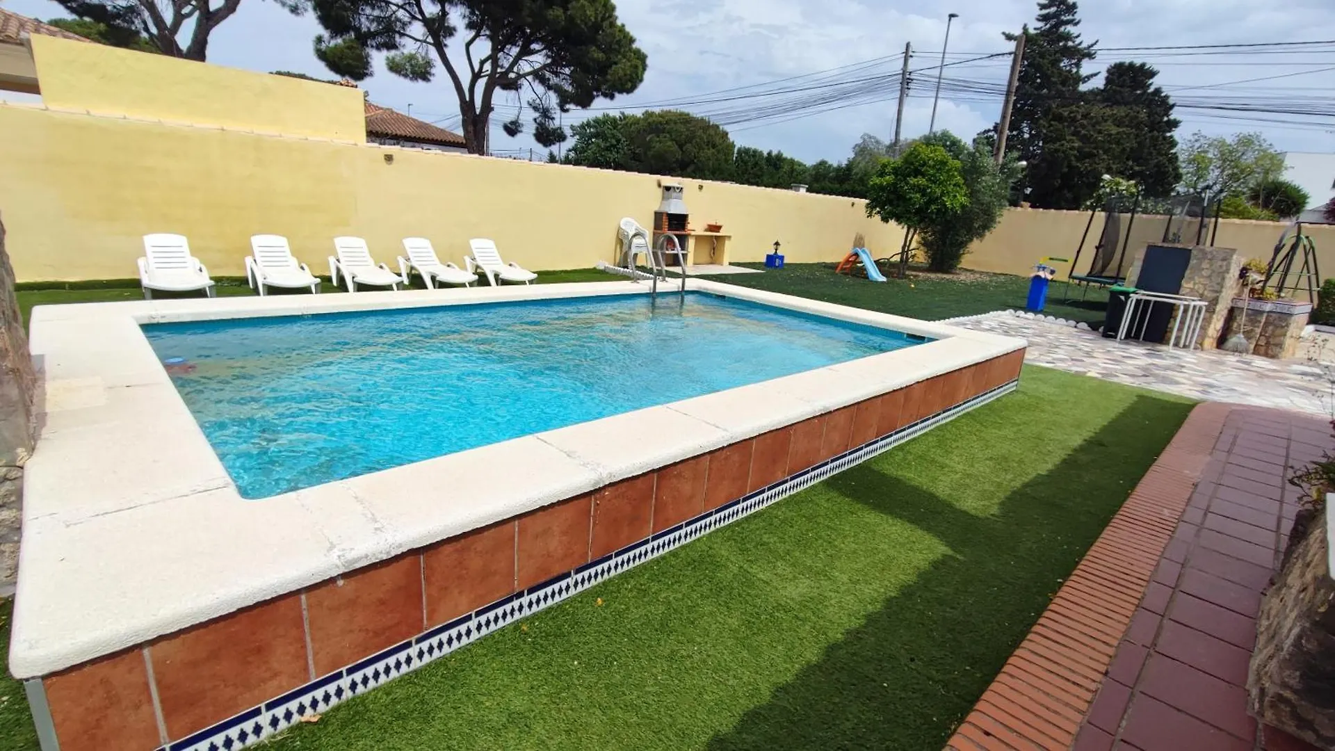 Villa Ilusion Chiclana de la Frontera 0*,